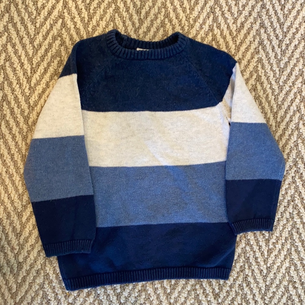 H&M sweater